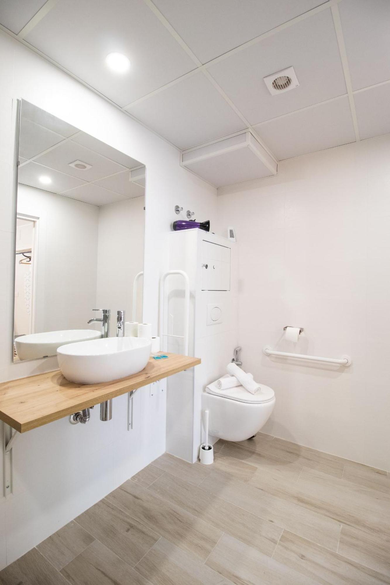Nautical Flats By Concept Apartment Valencia Exterior photo