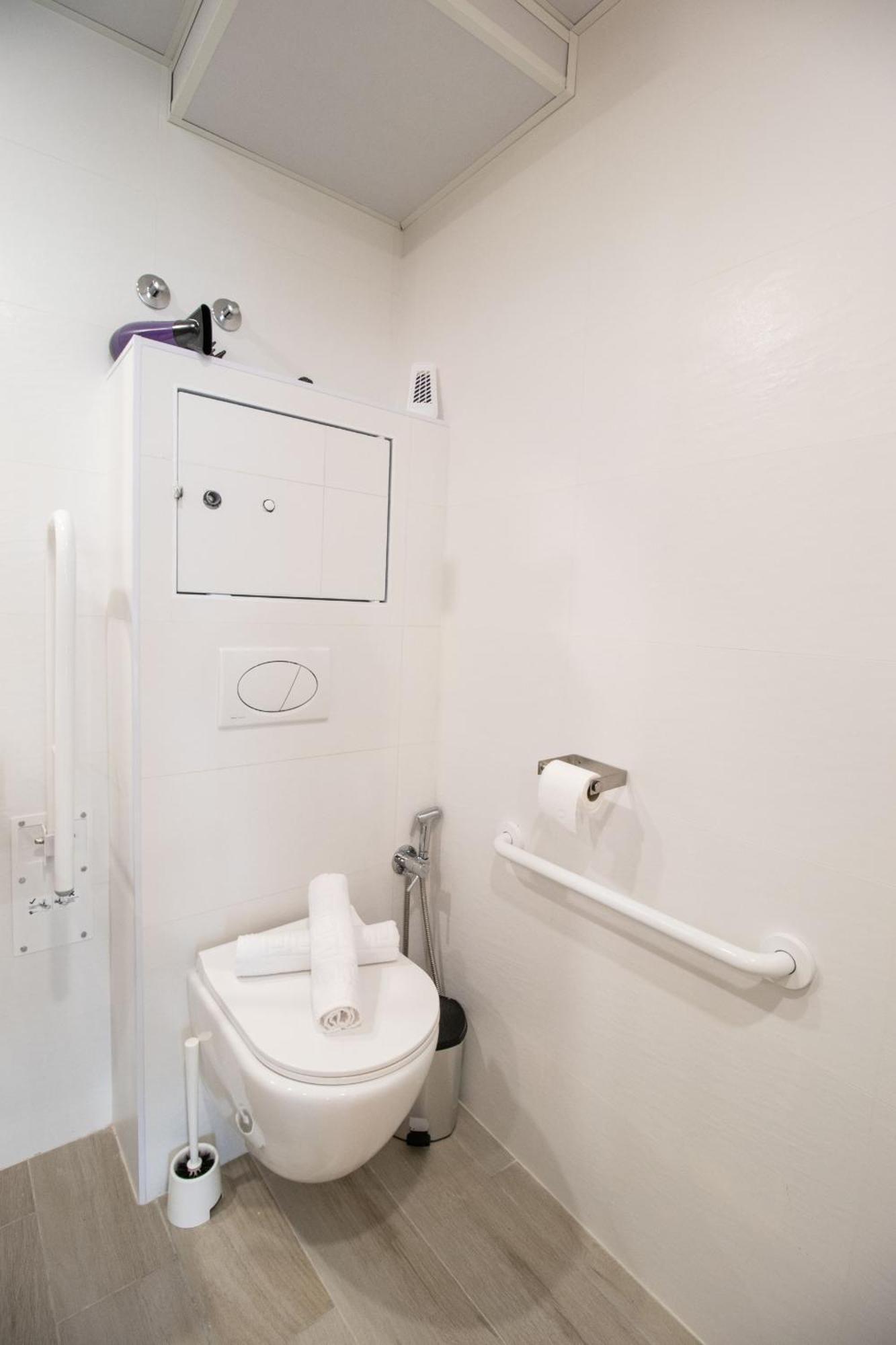 Nautical Flats By Concept Apartment Valencia Exterior photo