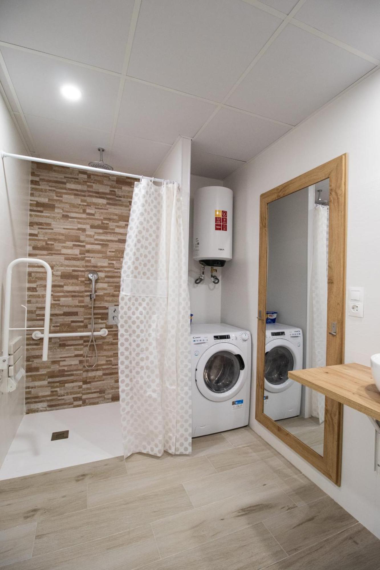 Nautical Flats By Concept Apartment Valencia Exterior photo