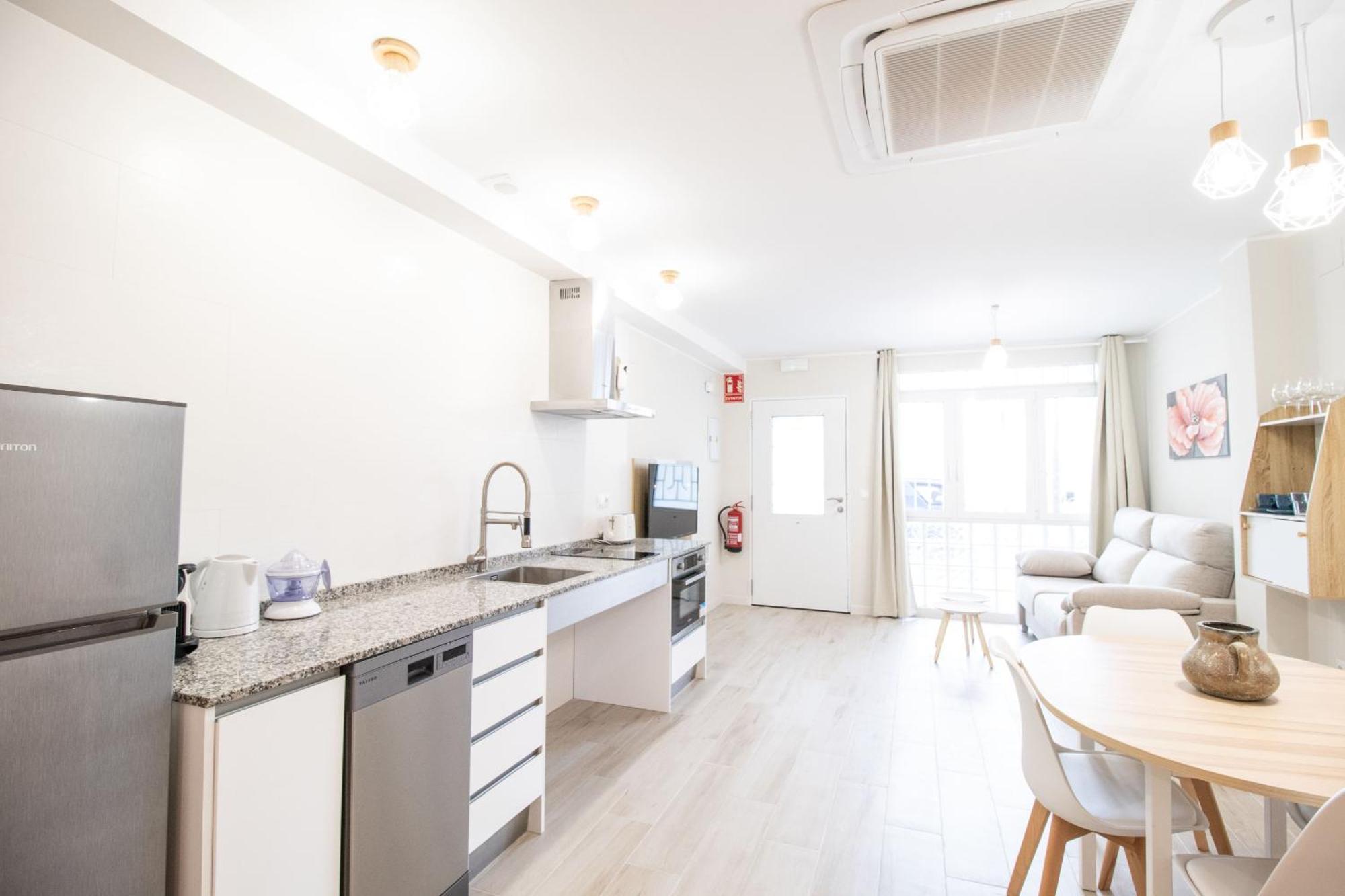Nautical Flats By Concept Apartment Valencia Exterior photo